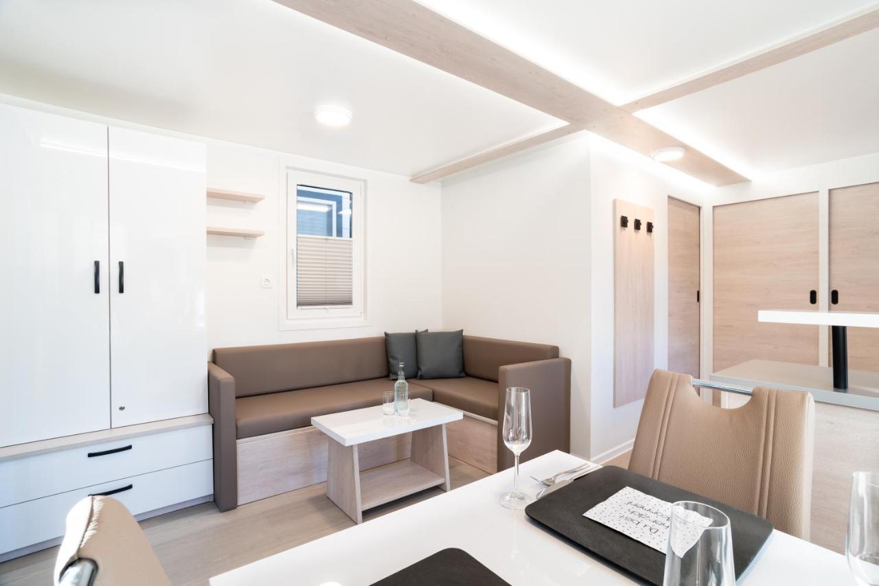 The Sea Lodges Portoroz - Bootshaus Floating Sea House المظهر الخارجي الصورة