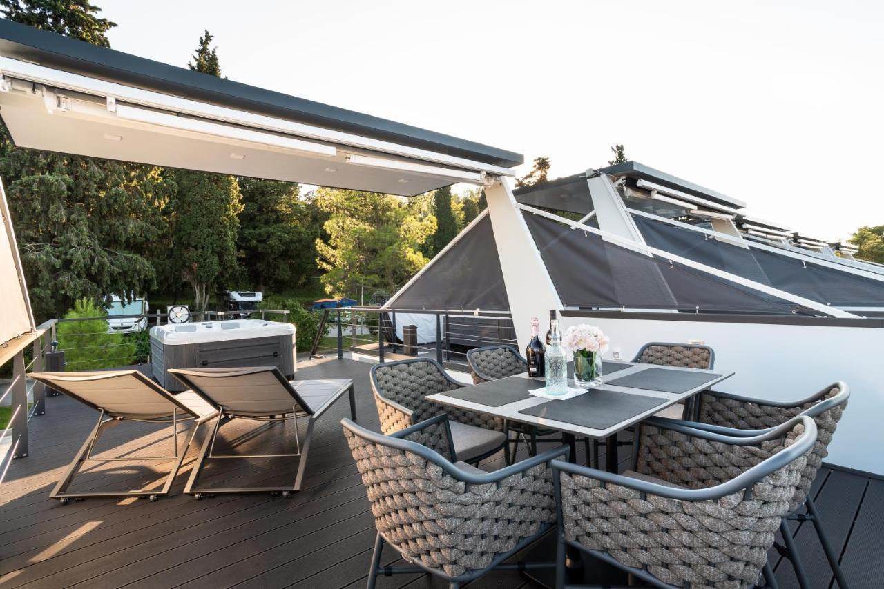 The Sea Lodges Portoroz - Bootshaus Floating Sea House المظهر الخارجي الصورة